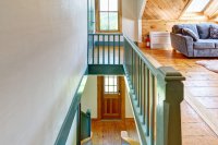 370 Lombard Hill