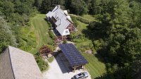 370 Lombard Hill