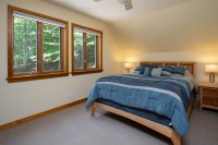 474 Estabrook