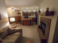 907 East Mountain