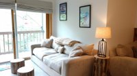 907 East Mountain