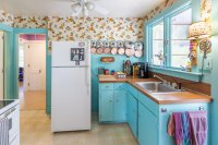 608 East Woodstock