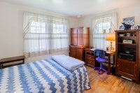 608 East Woodstock