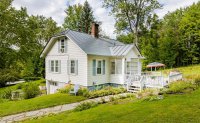 608 East Woodstock