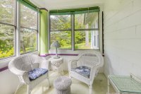 608 East Woodstock