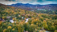 19 High Ridge