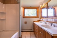 5274 West Woodstock