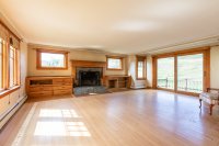 5274 West Woodstock