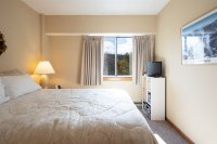 135 East Mountain 1E3