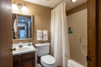 135 East Mountain 1E3