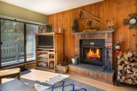 135 East Mountain 1E3
