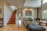 675 College Hill