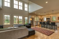 675 College Hill
