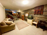 1093 Chapman