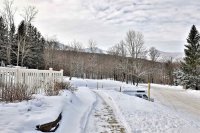 695 East Mountain