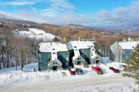 695 East Mountain