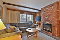 695 East Mountain