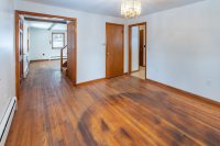 301 Carlton Hill