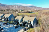 907 E Mountain