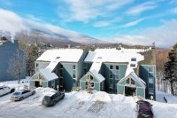 697 East Mountain