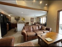 53 Colony Club