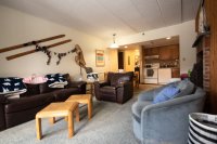 137 East Mountain