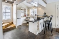 320 Mountain View