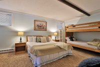 695 E Mountain