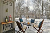 695 E Mountain