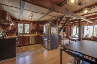225 Spring Hill