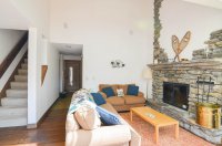 879 East Ash