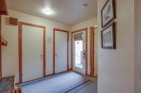 522 East Mountain