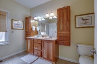 383 Lombard Hill