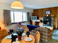 135 E Mountain