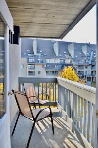 135 E Mountain