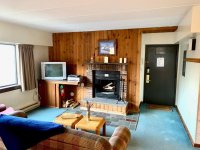 135 E Mountain
