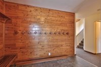 526 East Mountain