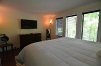 894 East Ash