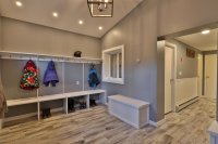 738 Barrows Towne