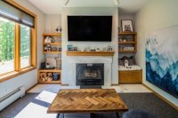 182 Highridge