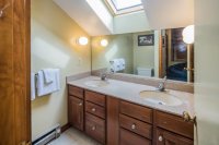 524 East Mountain
