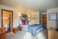 524 East Mountain
