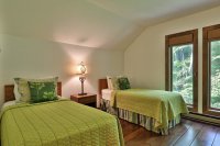 490 Goshawk Hawk Resort