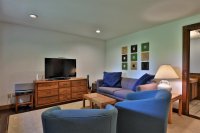 490 Goshawk Hawk Resort