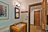 490 Goshawk Hawk Resort