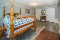 270 Lakewood