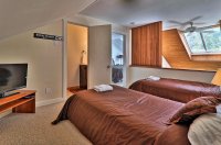 522 East Mountain