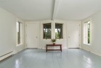 148B East Hill