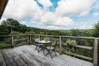 148B East Hill
