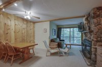 697 East Mountain
